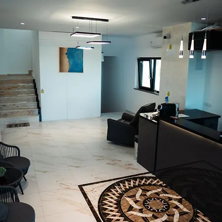 בית אירוח Miami *