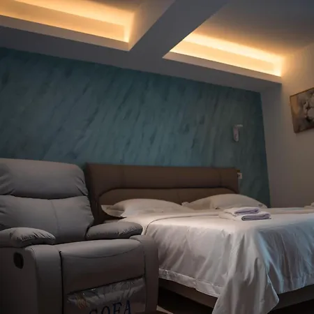 בית אירוח Miami *